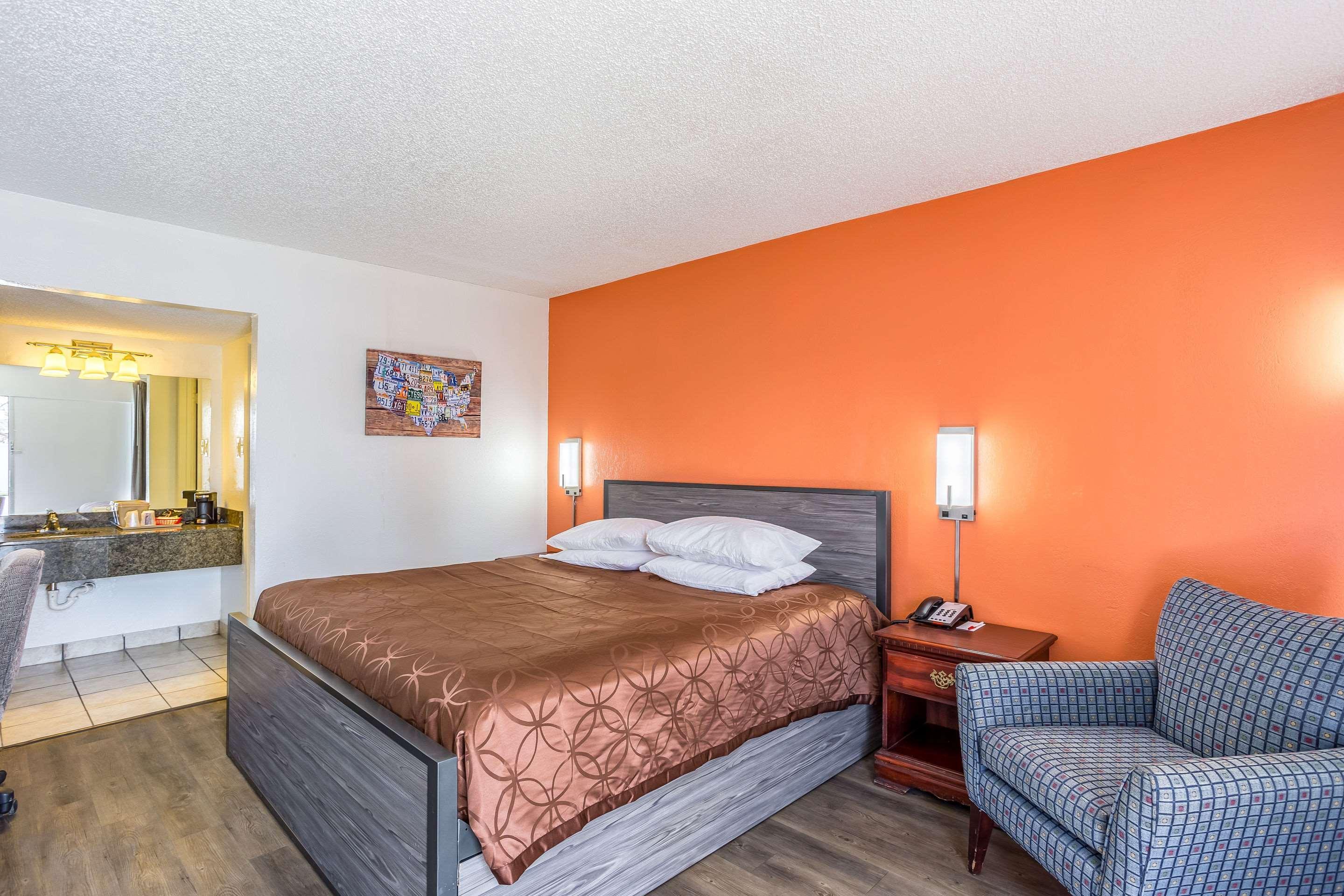 Econo Lodge Durant Esterno foto