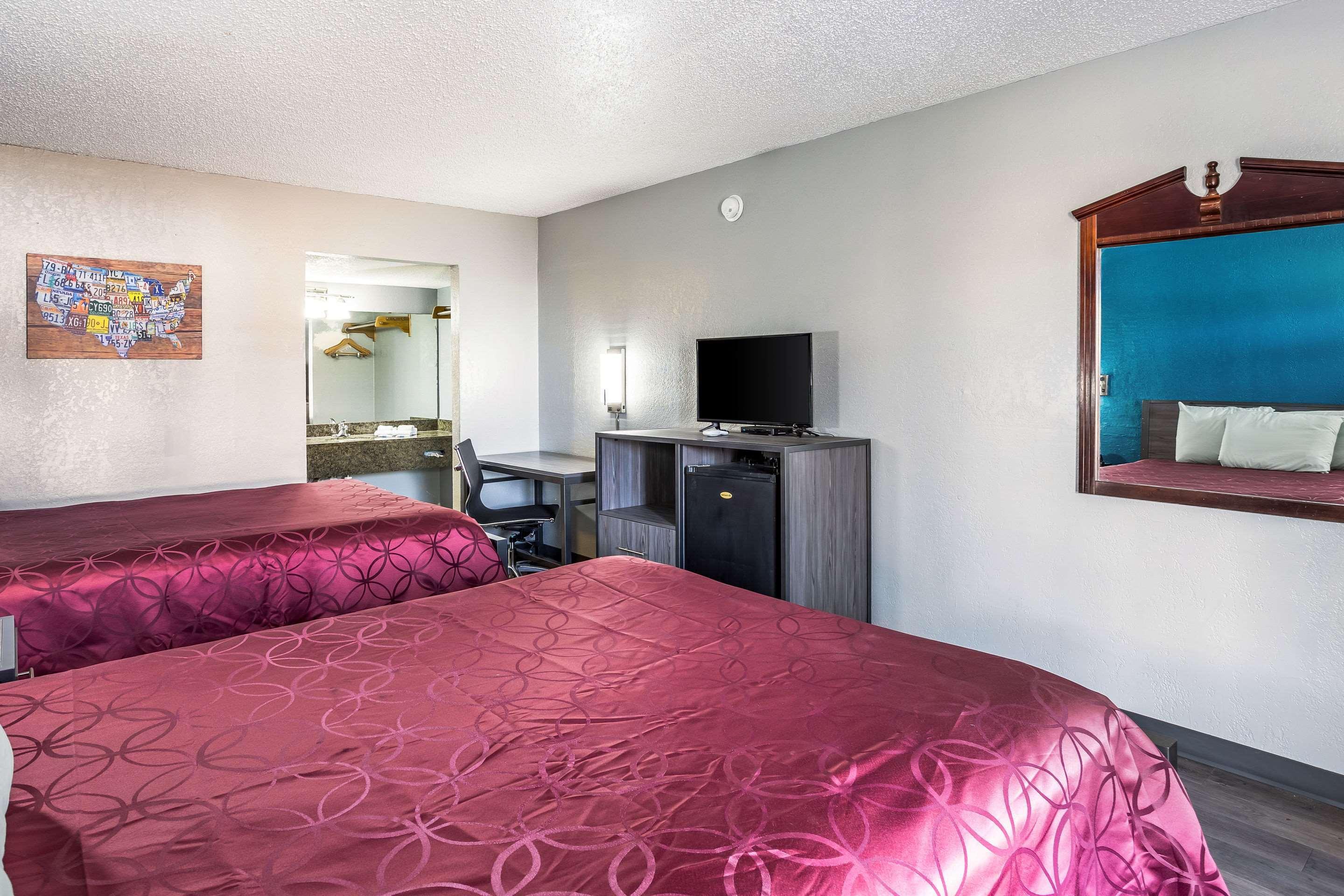 Econo Lodge Durant Esterno foto